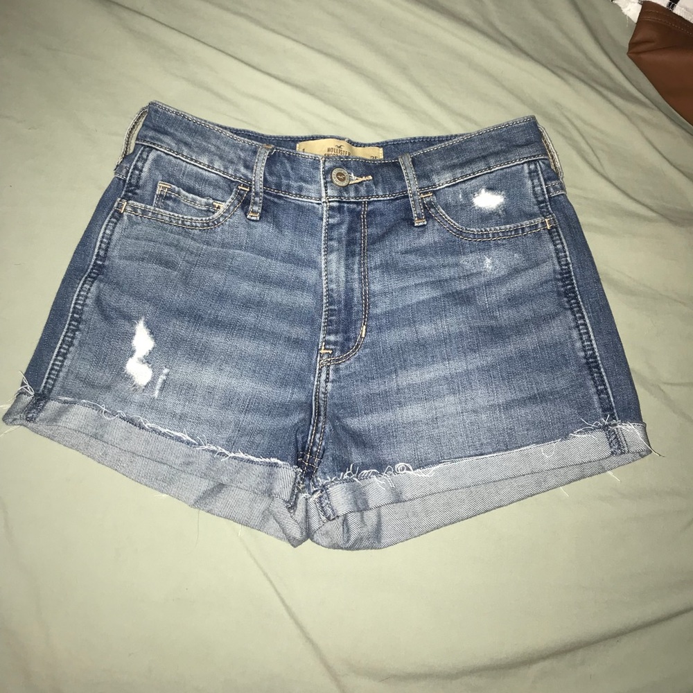 High waist Hollister shorts